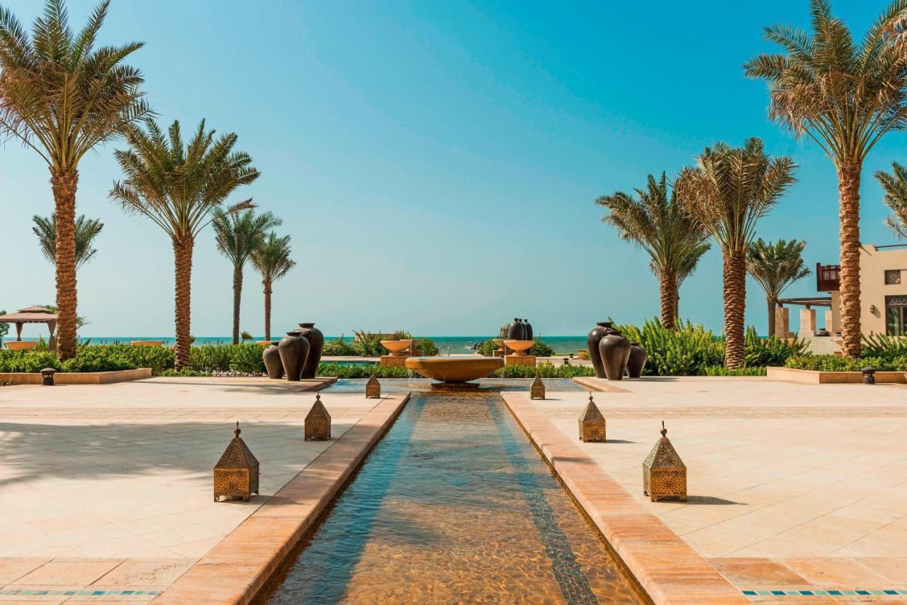 อัจมัน ซารัย อะ ลักชัวรี คอลเลคชั่น รีสอร์ต อัจมัน Hotel อัจมาน ภายนอก รูปภาพ The Cove Rotana Resort