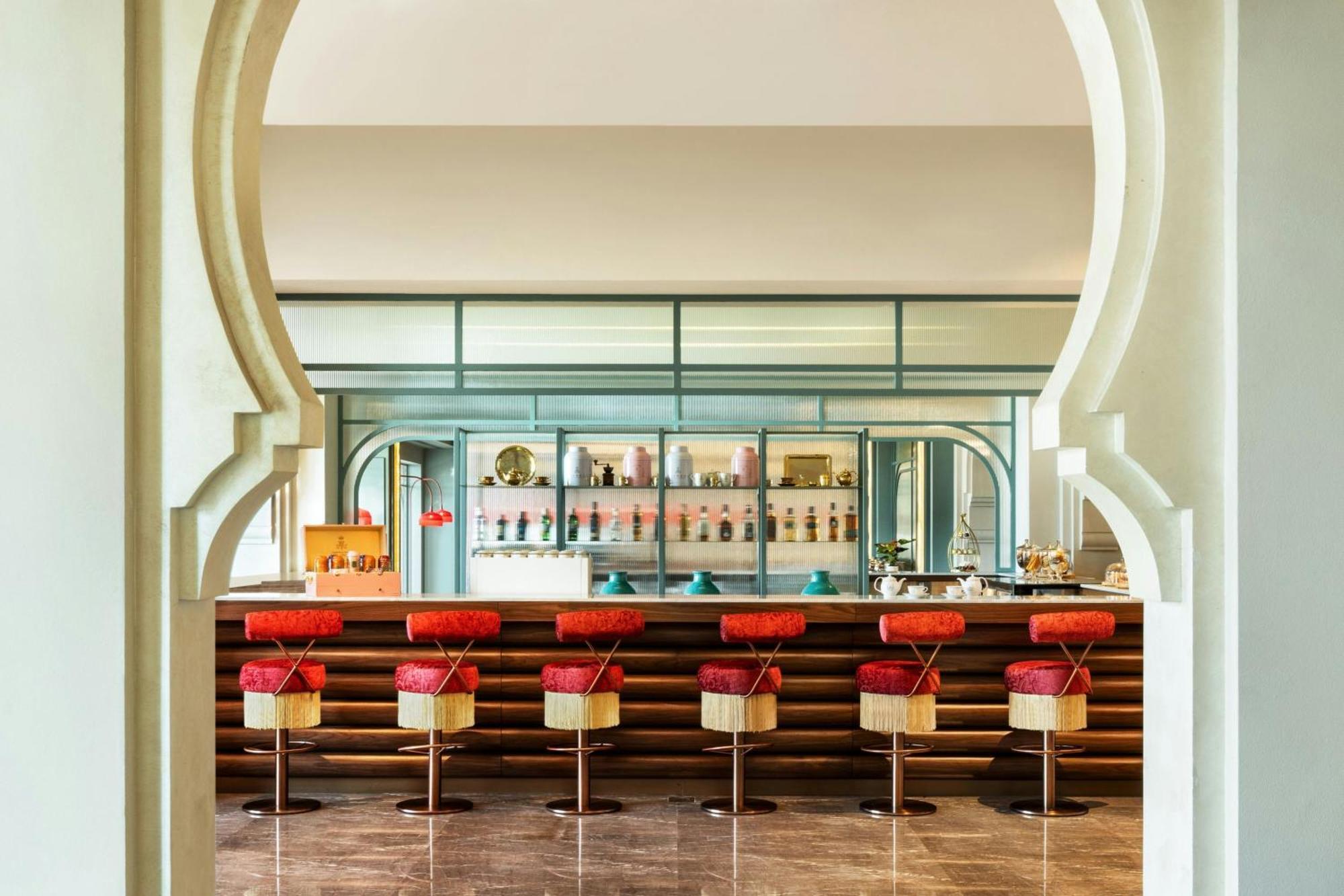อัจมัน ซารัย อะ ลักชัวรี คอลเลคชั่น รีสอร์ต อัจมัน Hotel อัจมาน ภายนอก รูปภาพ The bar at the hotel